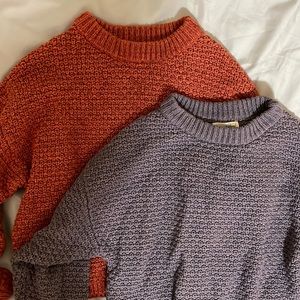 Knitted sweater bundle